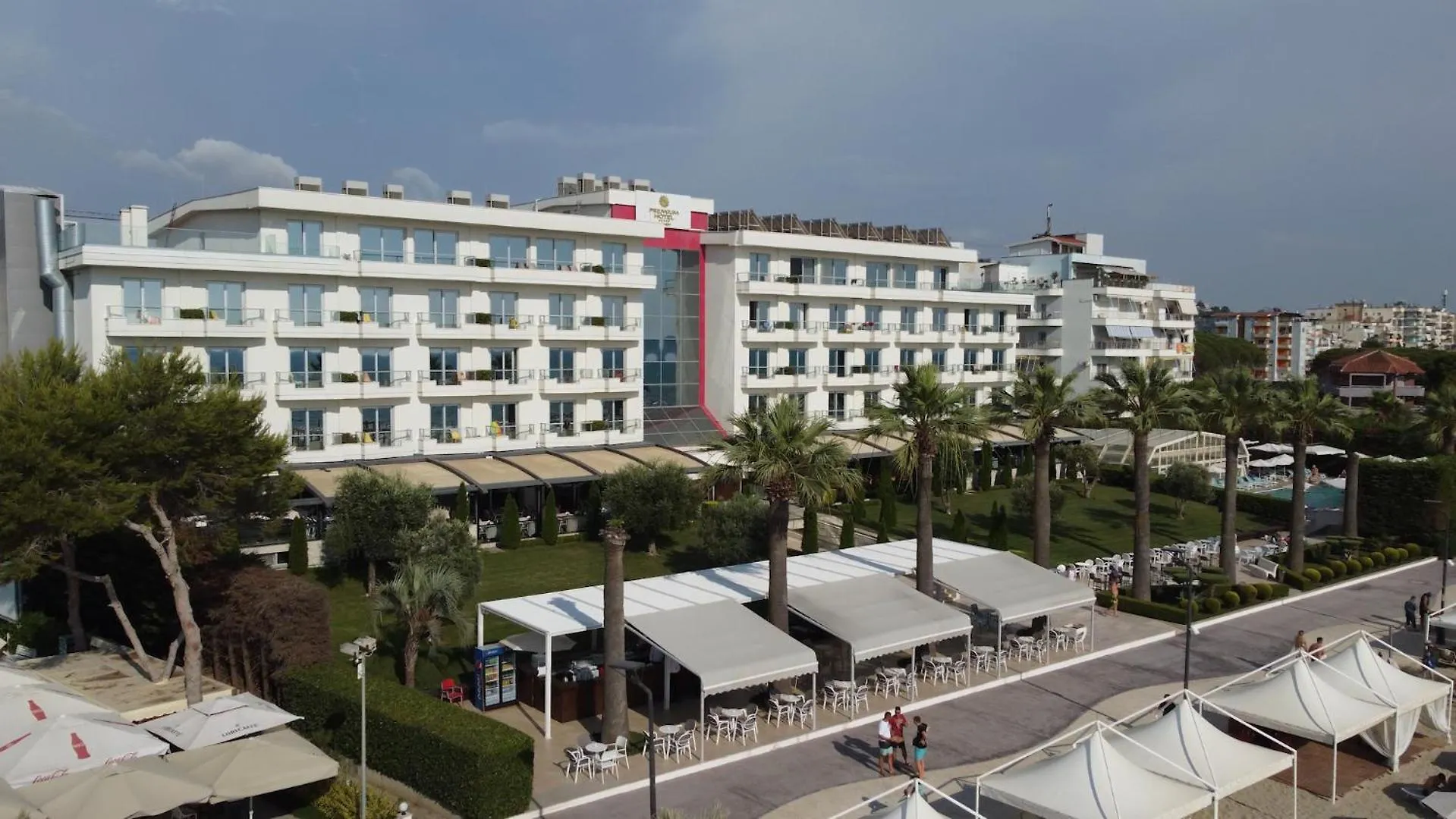 *****  Premium Beach Hotel Golem Albánia