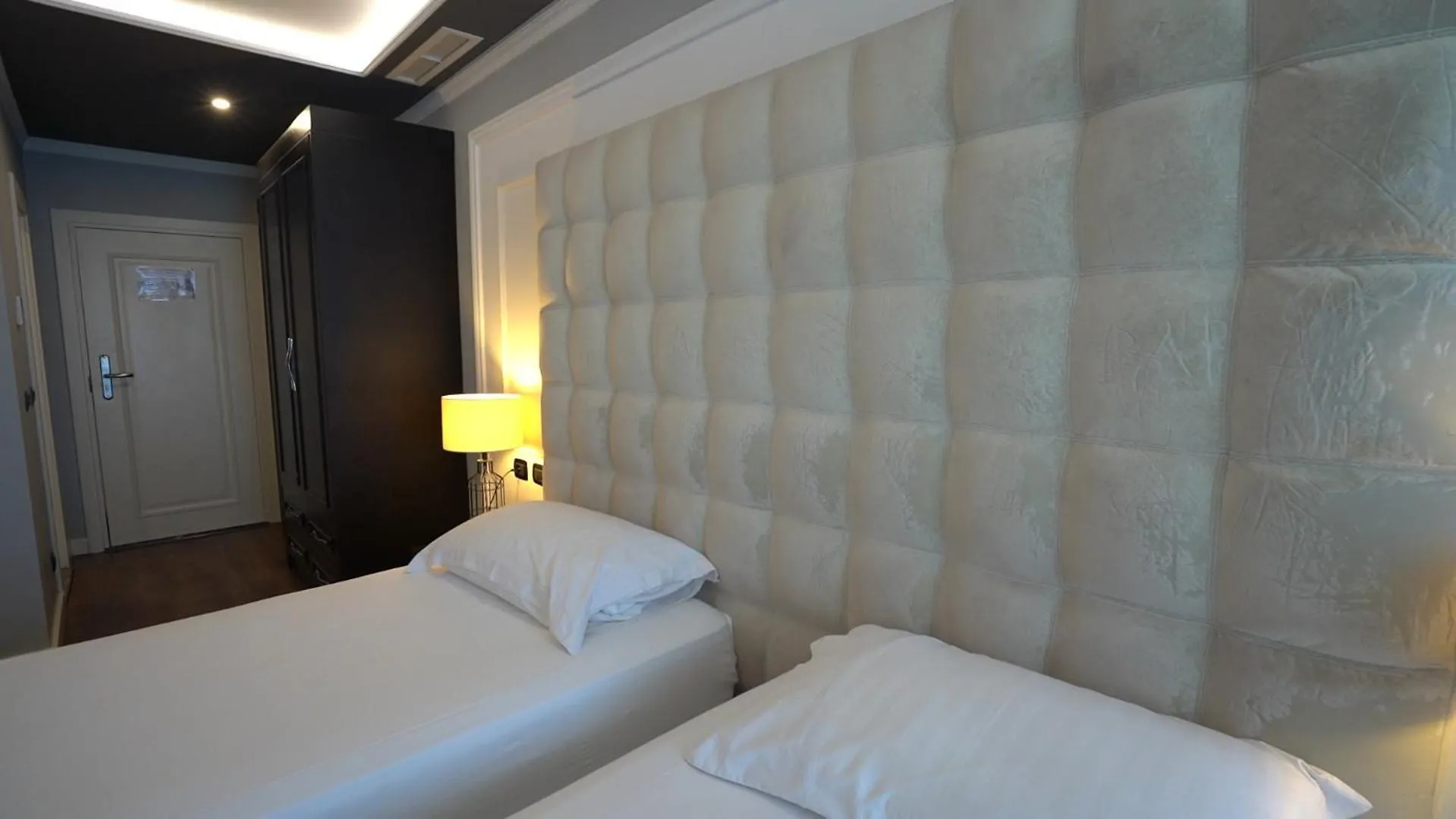 Premium Beach Hotel Golem   Golem (Tirana)