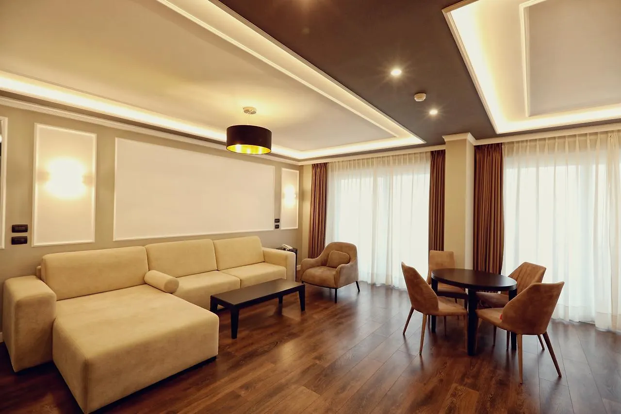 Premium Beach Hotel Golem